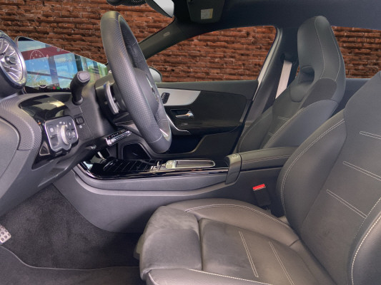 MERCEDES-BENZ A 250 e EQ Star 8G-DCT-image-10