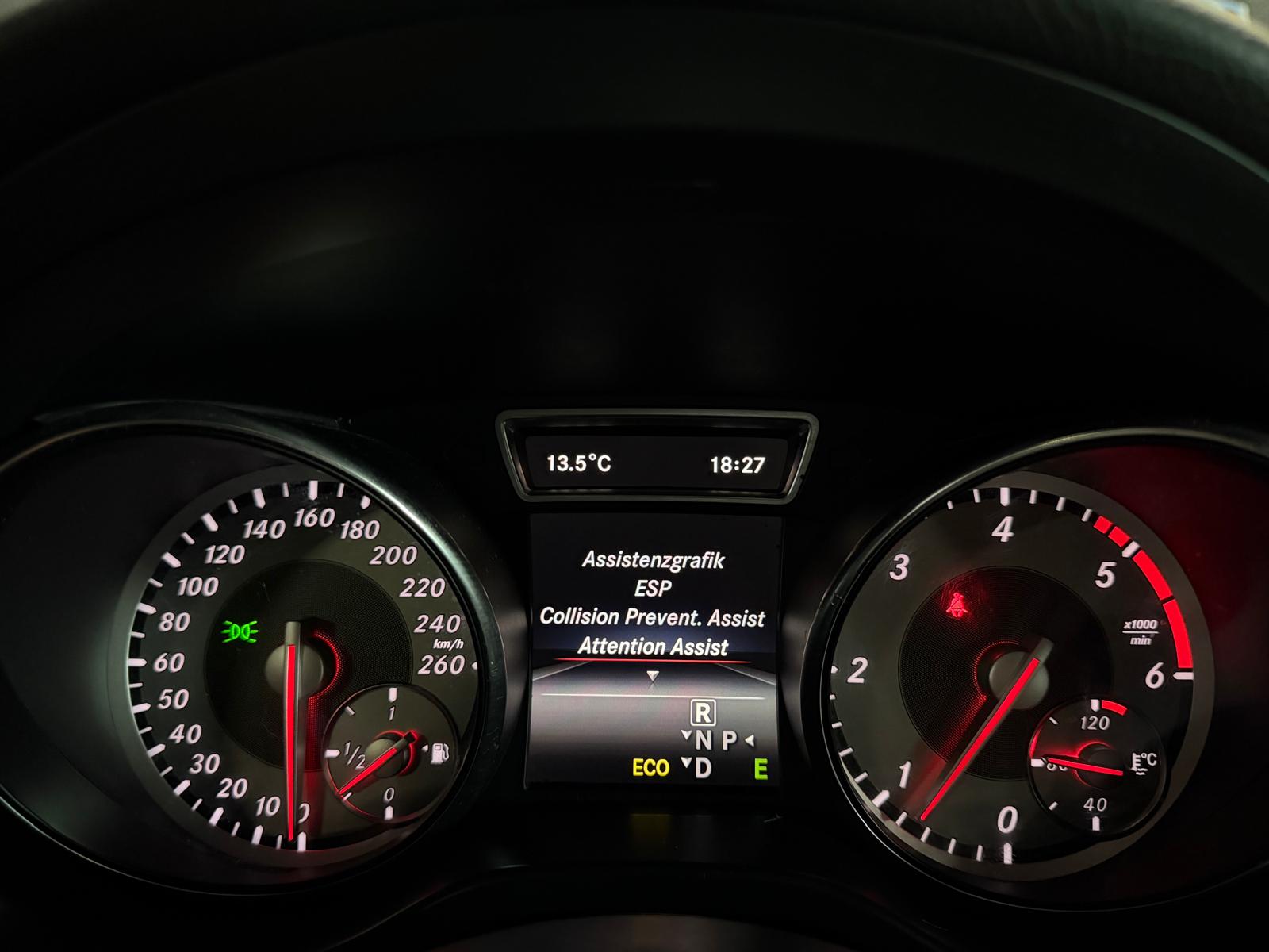 MERCEDES-BENZ GLA 220 CDI AMG Grey&Black Edition 4Matic 7G-DCT-image-22