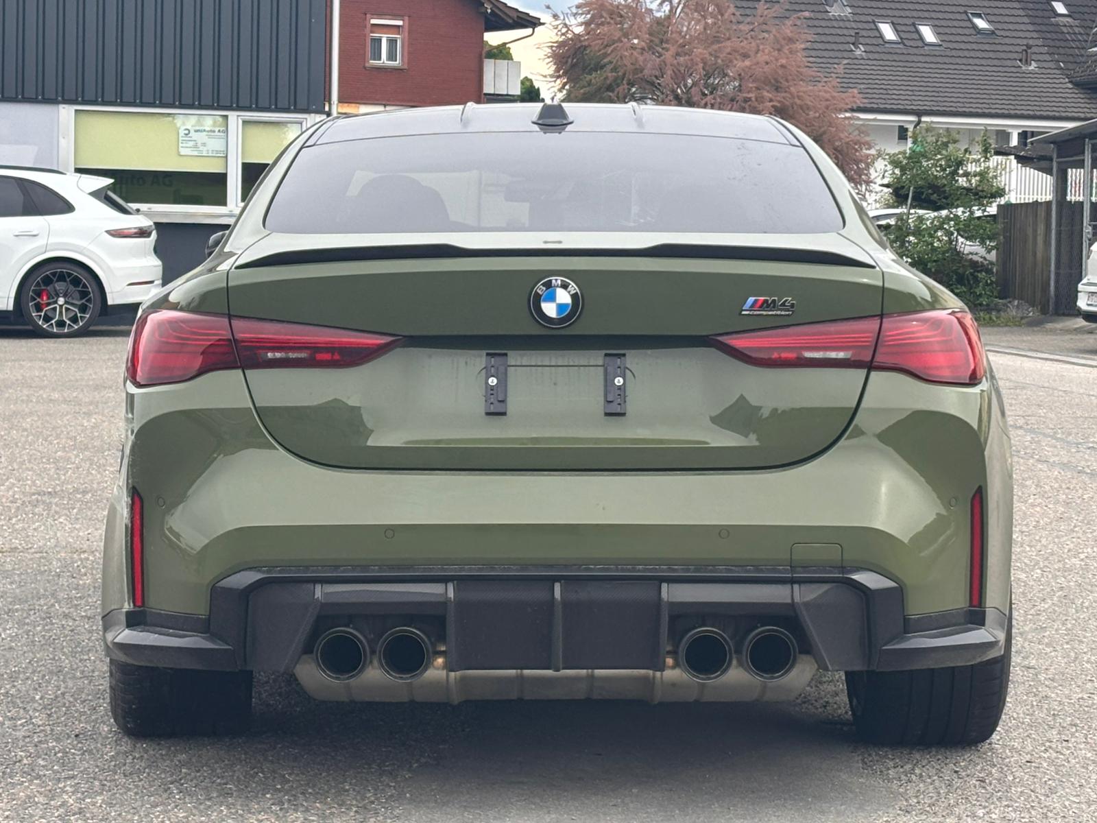 BMW M4 Coupé Competition M xDrive-image-5