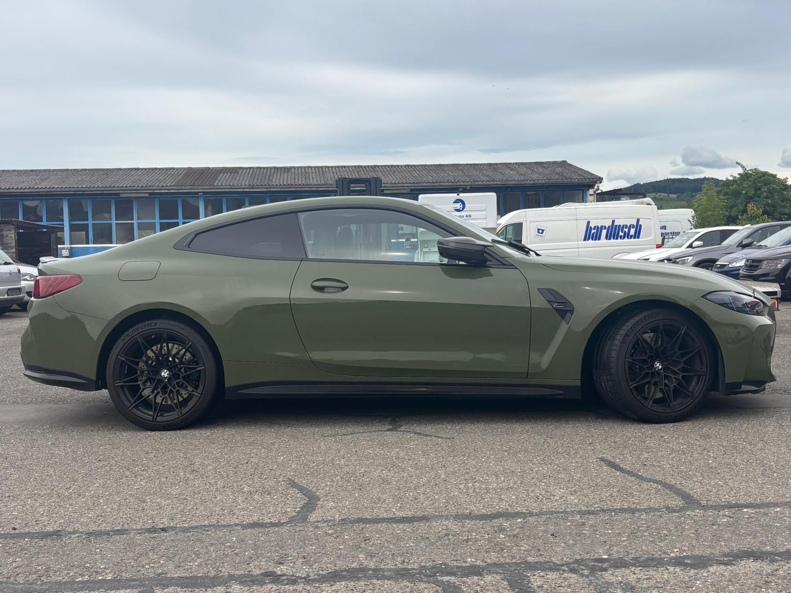 BMW M4 Coupé Competition M xDrive-image-3