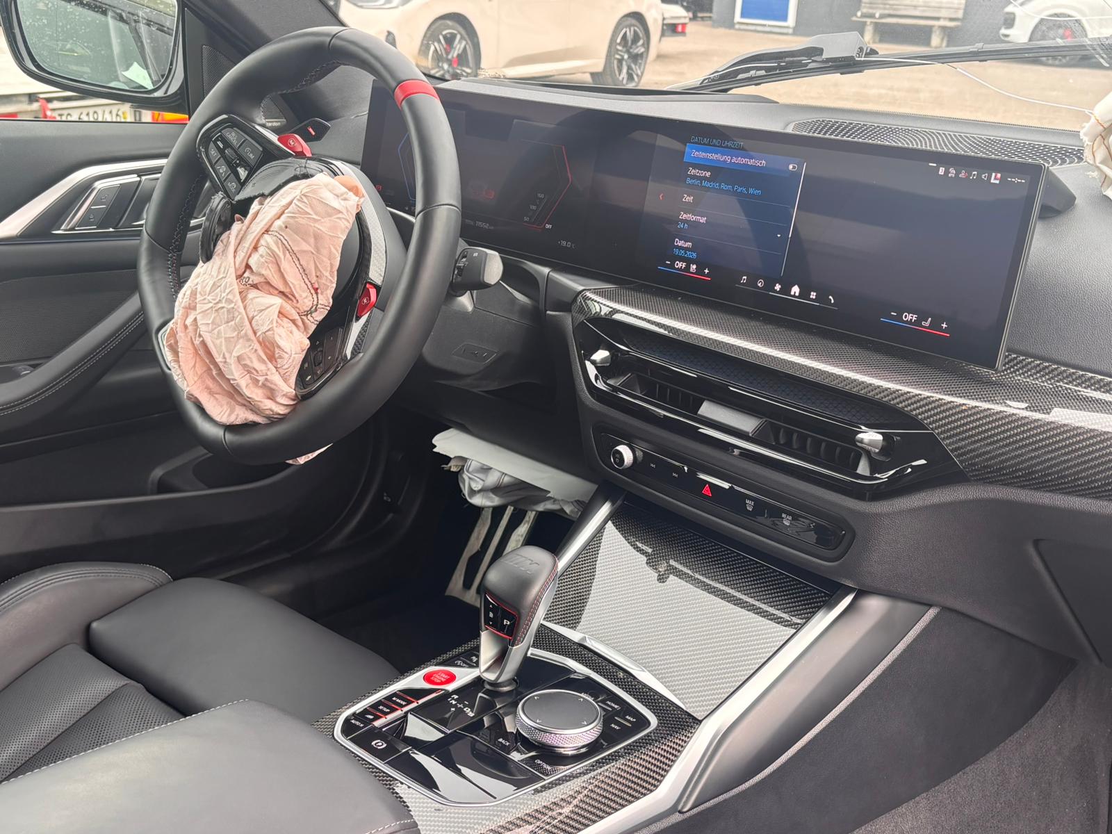 BMW M4 Coupé Competition M xDrive-image-14