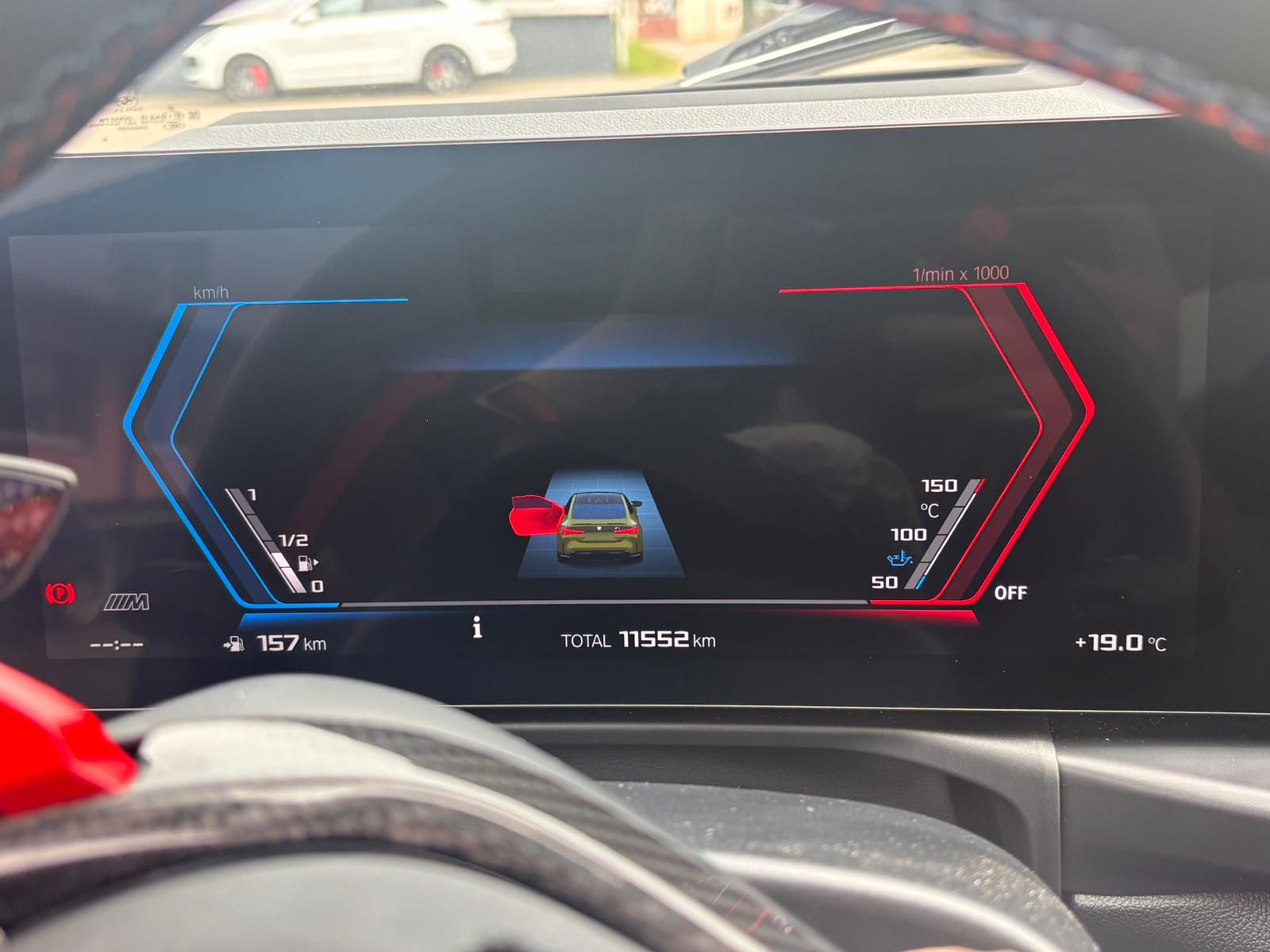 BMW M4 Coupé Competition M xDrive-image-15
