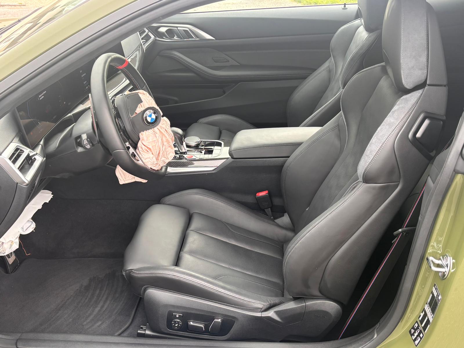 BMW M4 Coupé Competition M xDrive-image-10