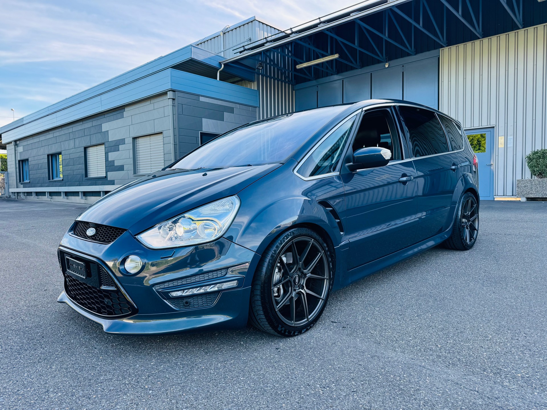 FORD S-Max 2.0 SCTi TitaniumS PowerShift-image-0