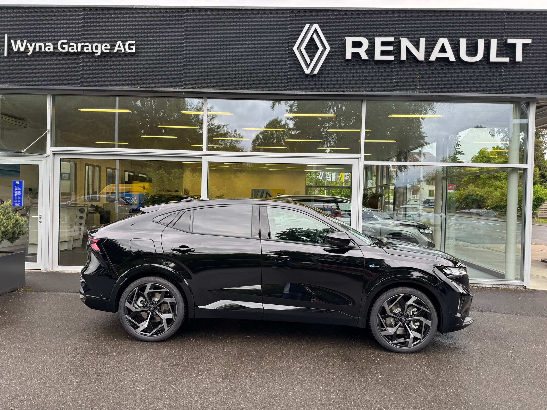 RENAULT Rafale 1.2 E-Tech Plug-in Hybrid 300 4x4 Atelier Alpine