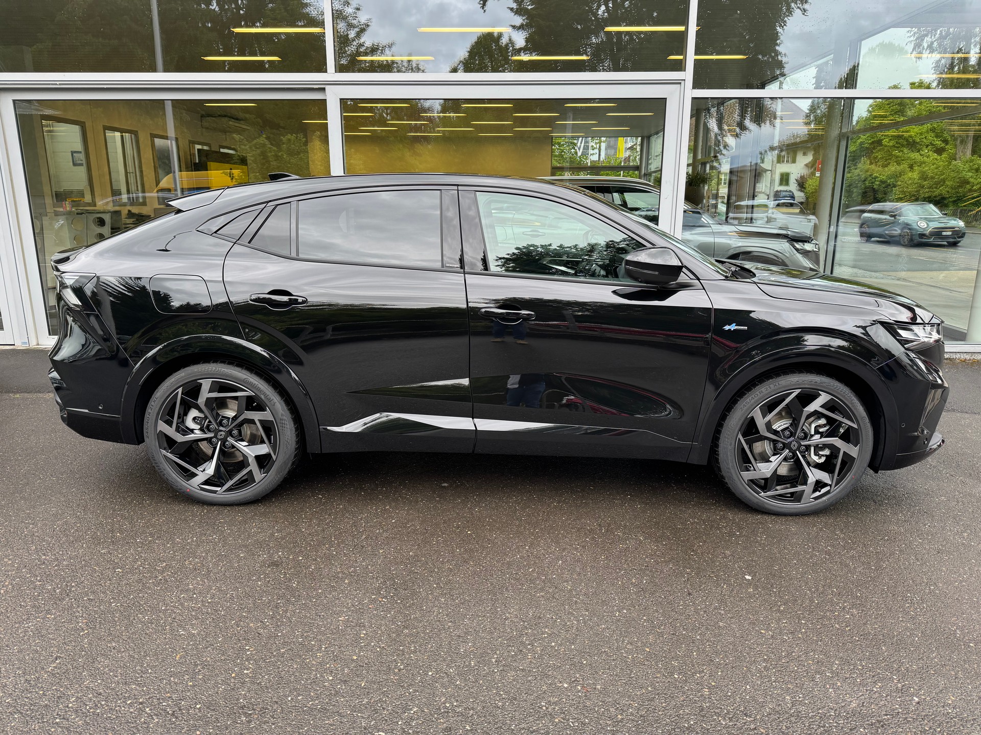 RENAULT Rafale 1.2 E-Tech Plug-in Hybrid 300 4x4 Atelier Alpine-image-1