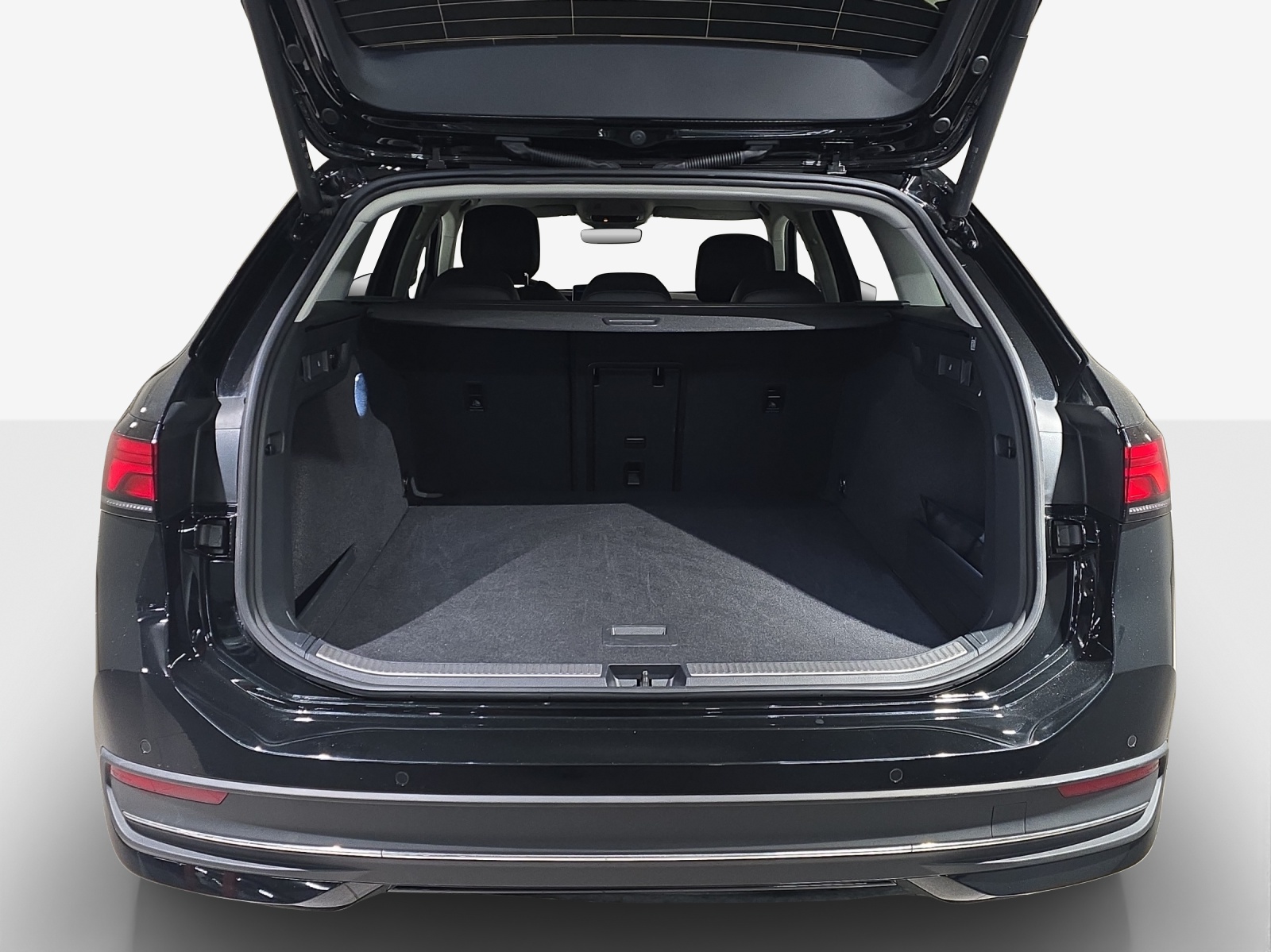 VW Passat Variant 2.0 TDI evo Business 4 Motion DSG-image-12