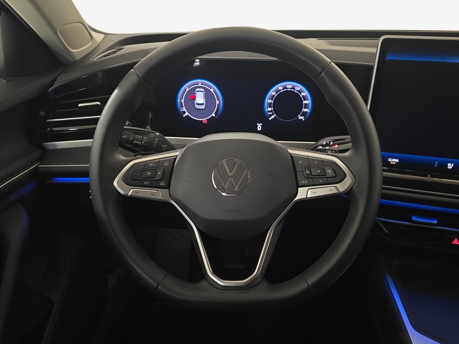 VW Passat Variant 2.0 TDI evo Business 4 Motion DSG-image-9