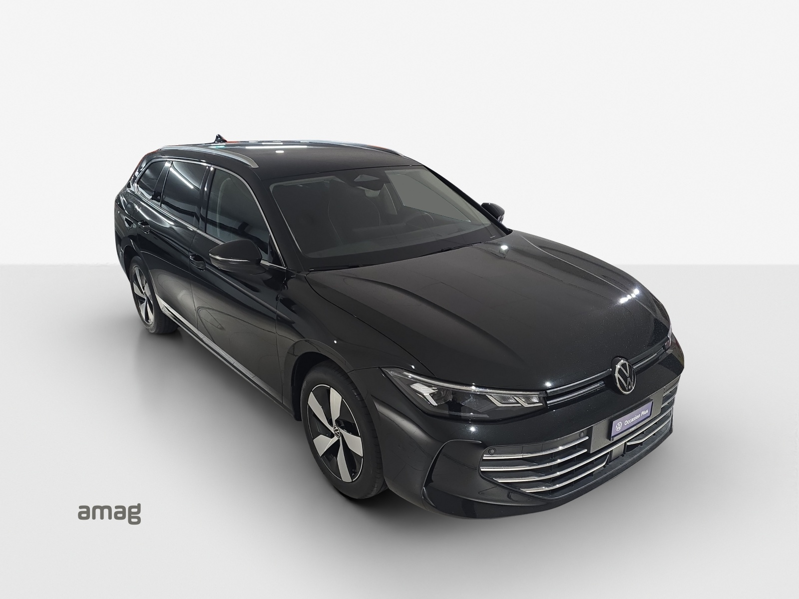VW Passat Variant 2.0 TDI evo Business 4 Motion DSG-image-13