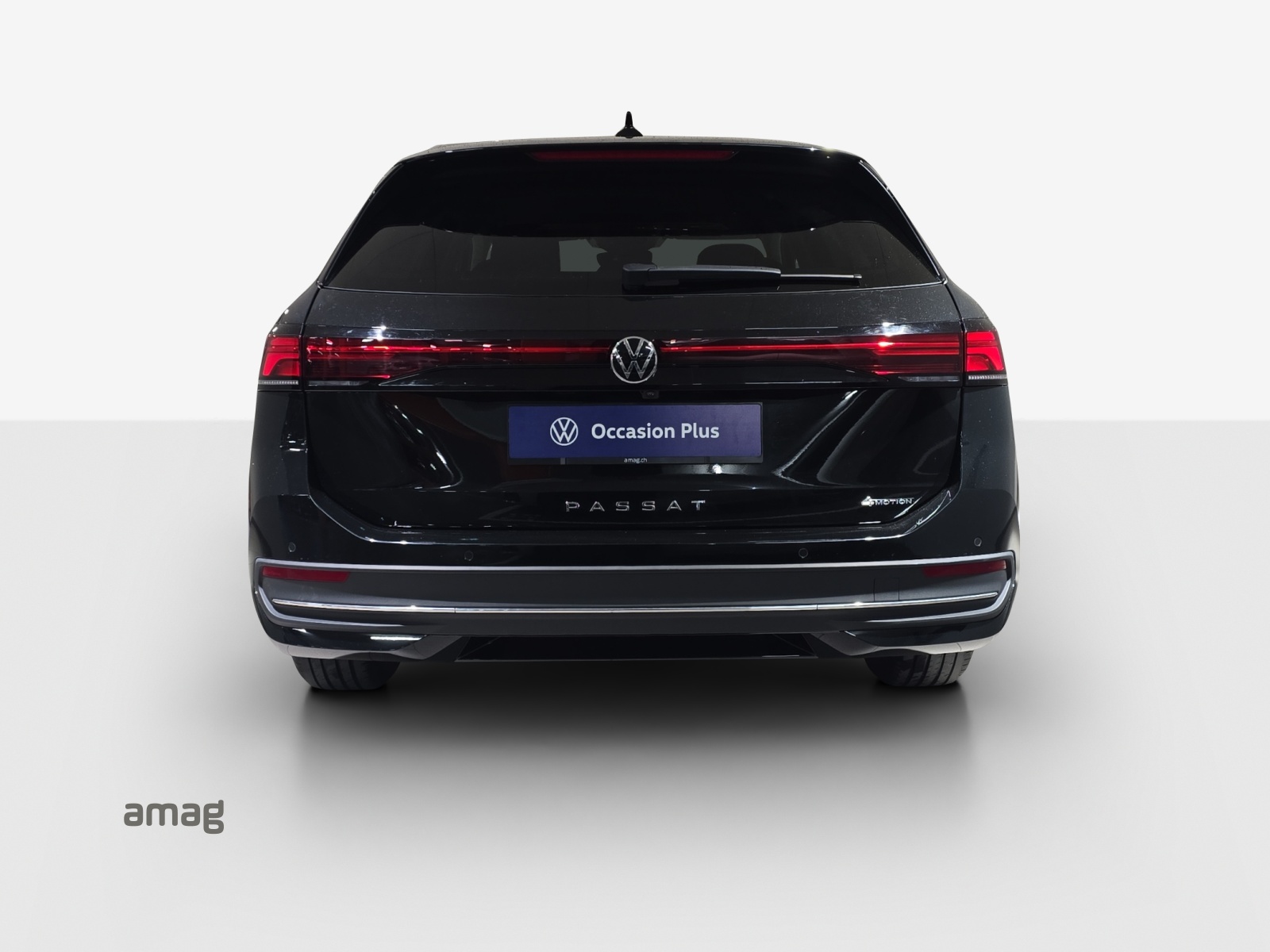 VW Passat Variant 2.0 TDI evo Business 4 Motion DSG-image-3