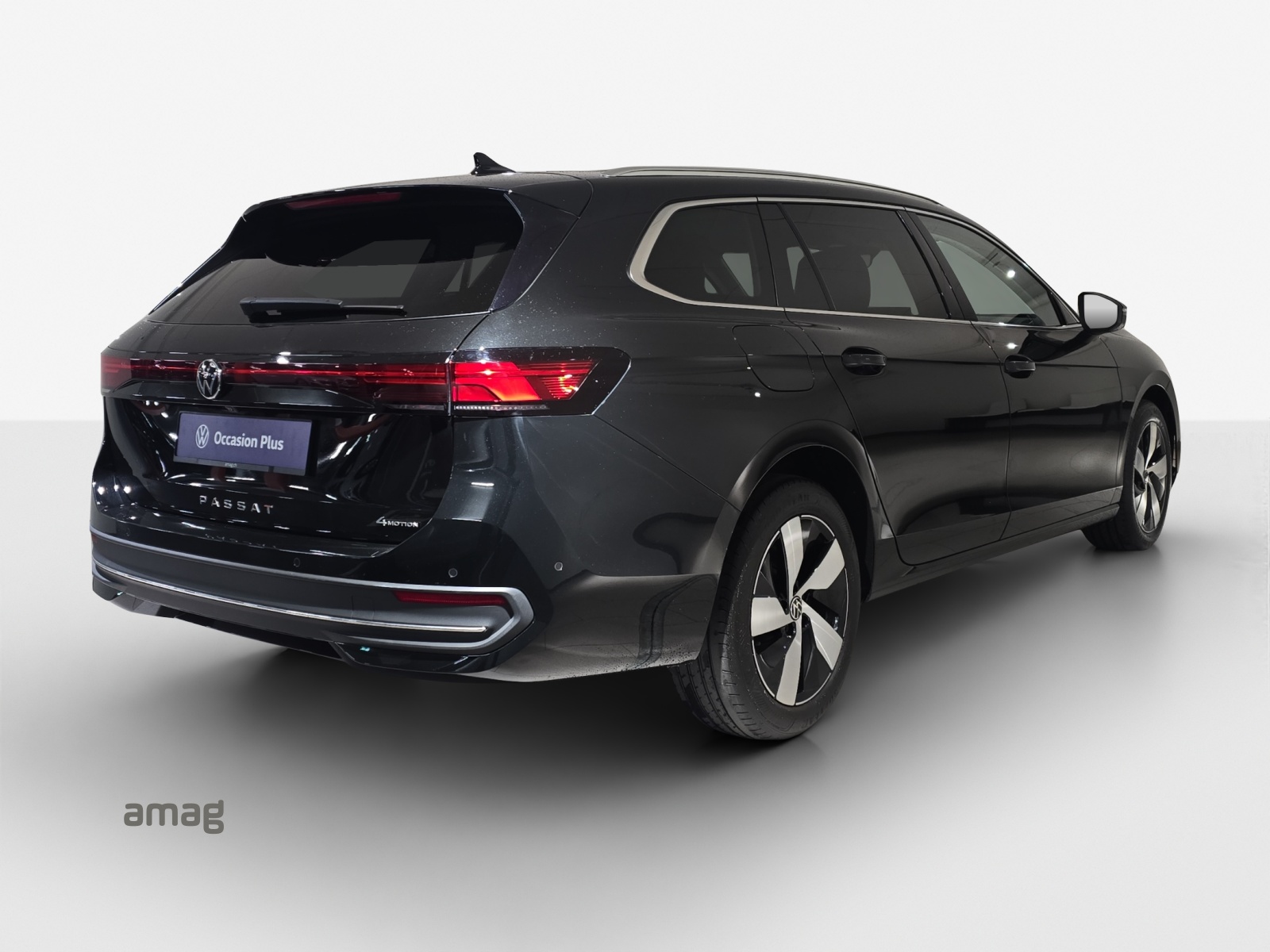 VW Passat Variant 2.0 TDI evo Business 4 Motion DSG-image-4