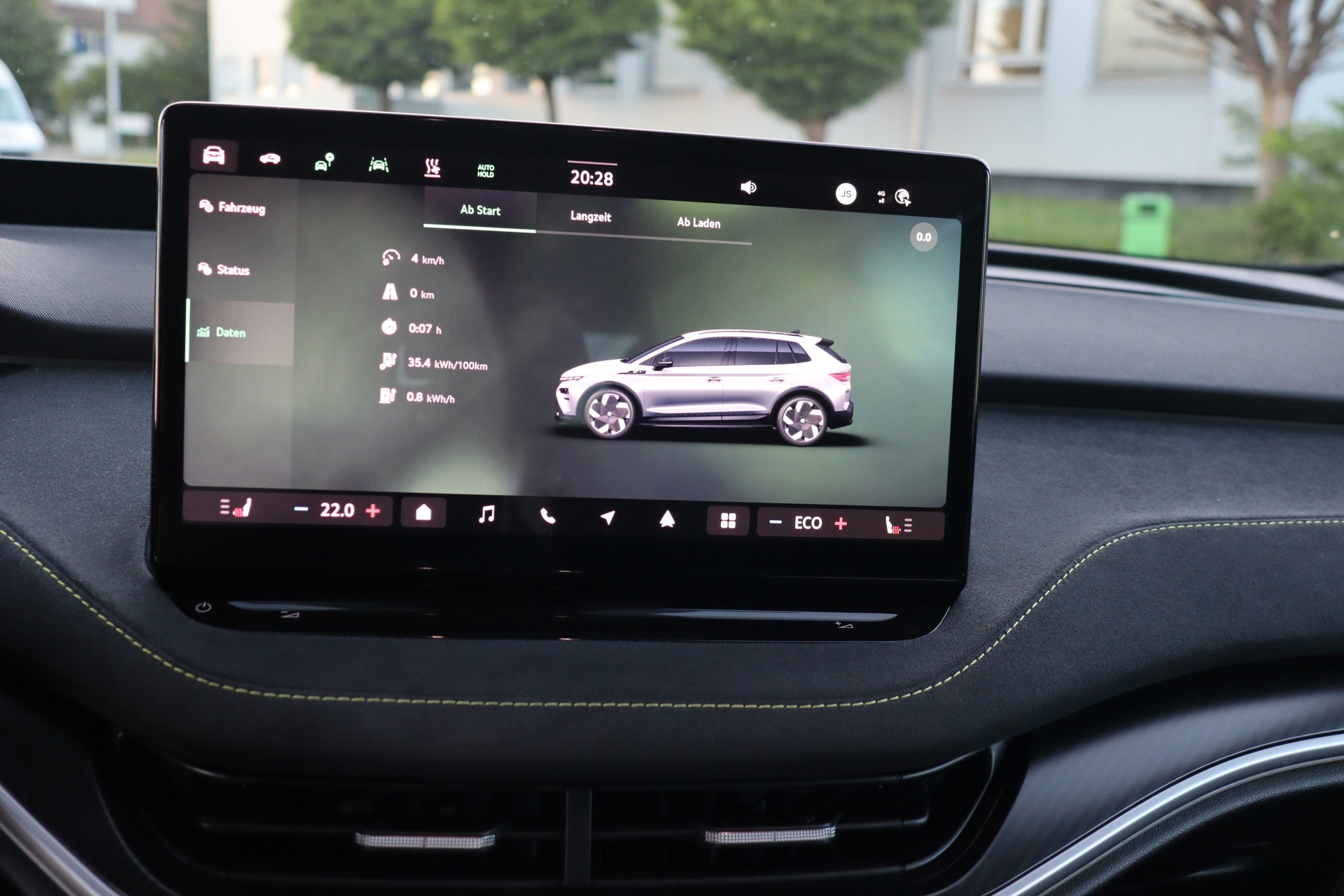 SKODA Elroq RS 4x4-image-16