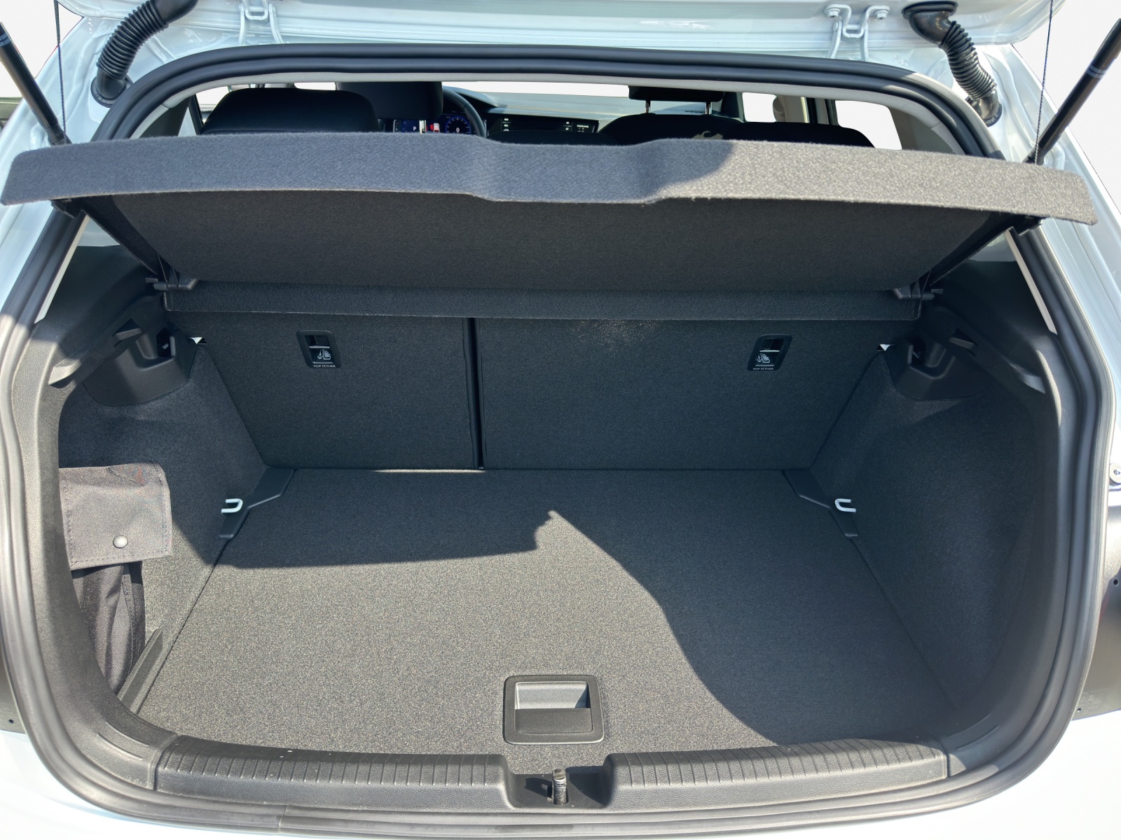 VW Polo LI 1.0TSI 95PS-image-12