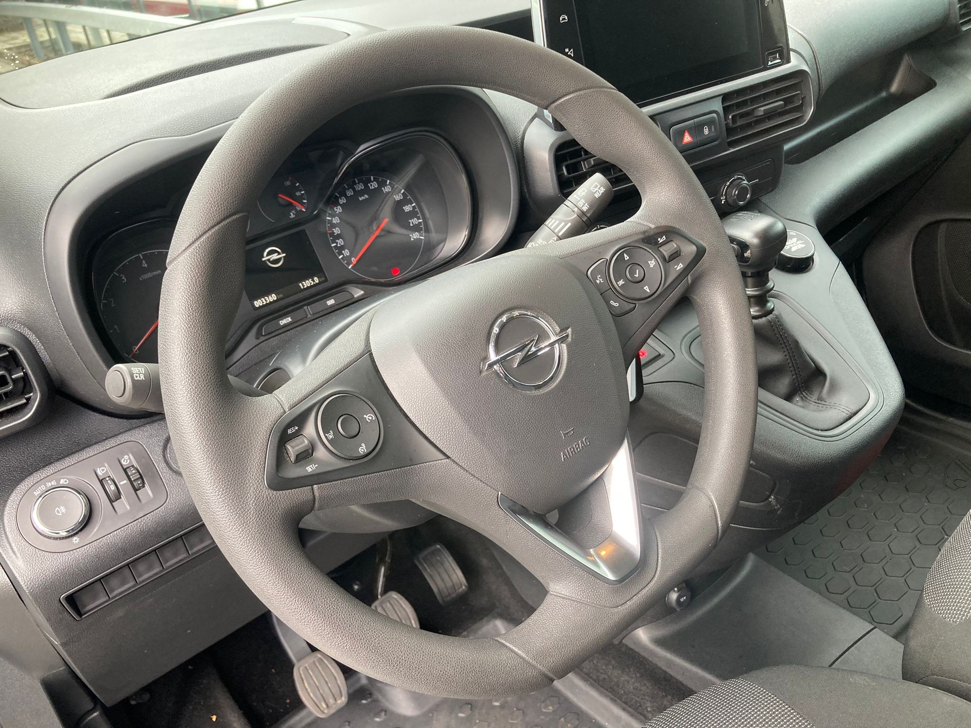 OPEL Combo Cargo 1.5 s/s 4x4-image-7