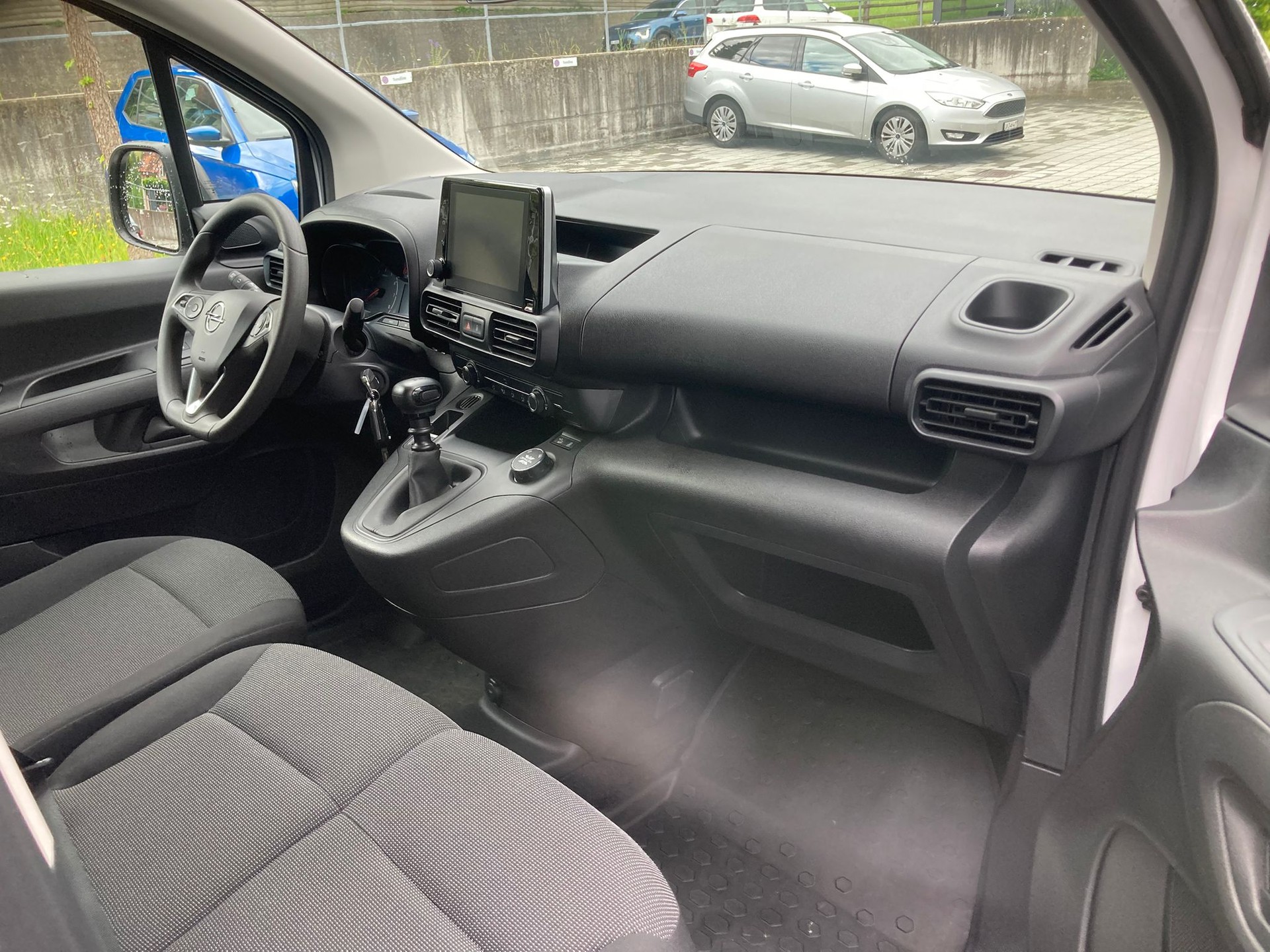 OPEL Combo Cargo 1.5 s/s 4x4-image-8