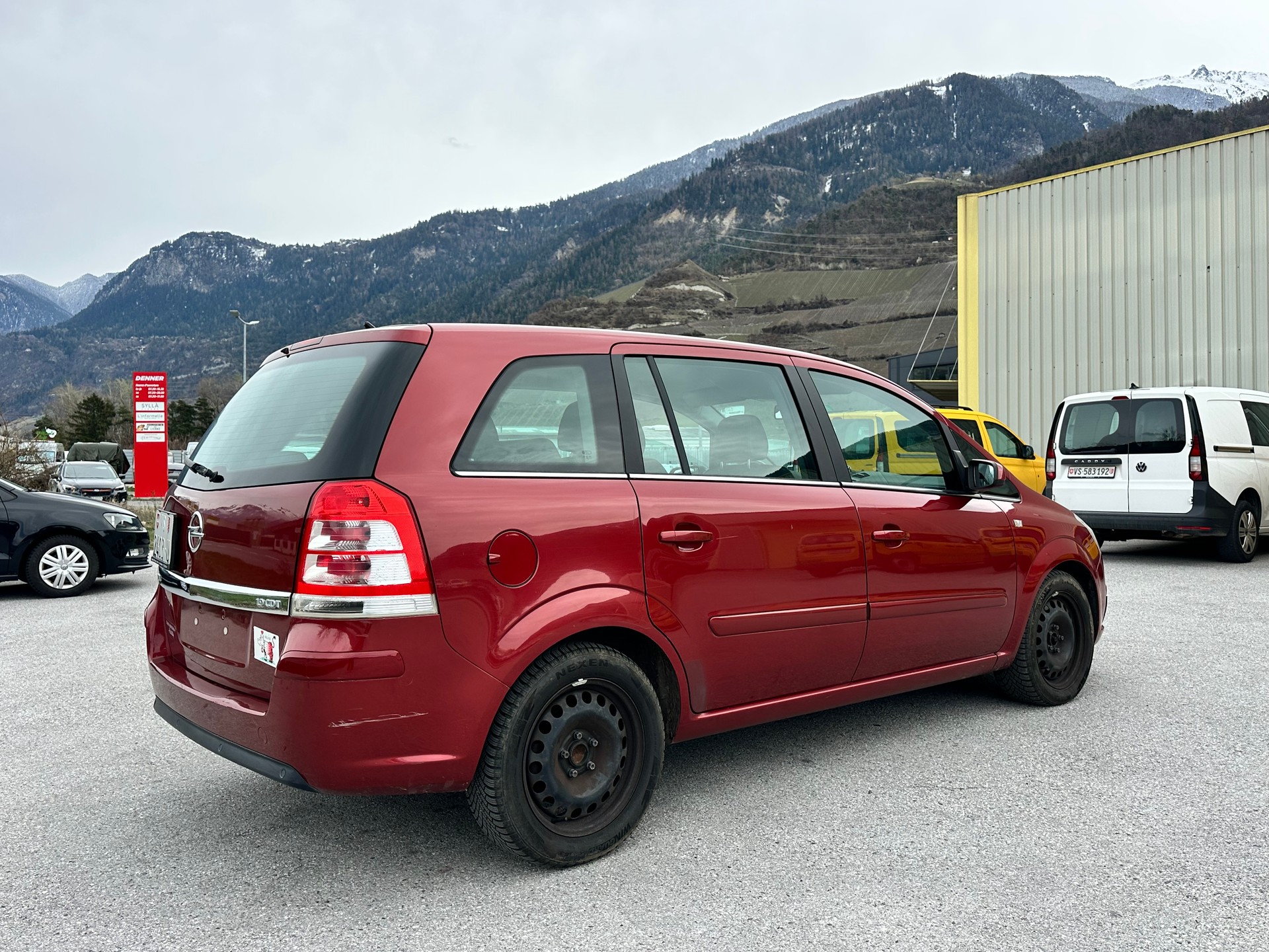 OPEL Zafira 1.9 CDTI Cosmo Automatic-image-5