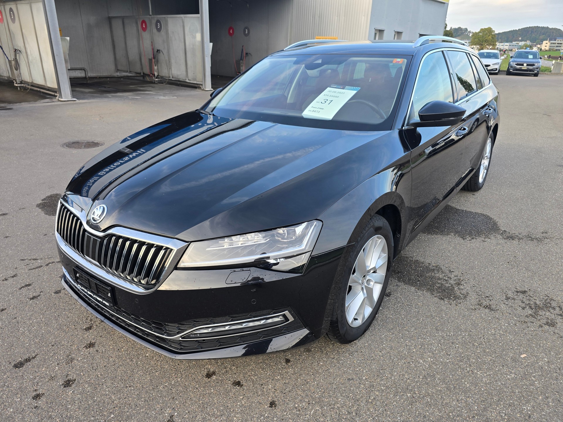SKODA Superb Combi 2.0 TDi Style 4x4 DSG*TOP-ZUSTAND*Frsch ab MFK"Frisch ab Service**Anhängerkupplung-image-0