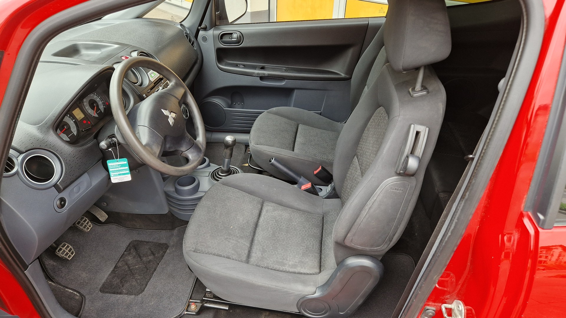 MITSUBISHI Colt 1.1 12V Super Jubilé-image-10