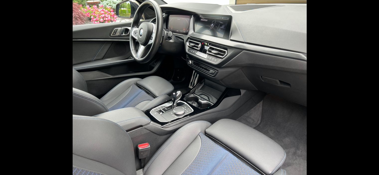 BMW M135i xDrive-image-7