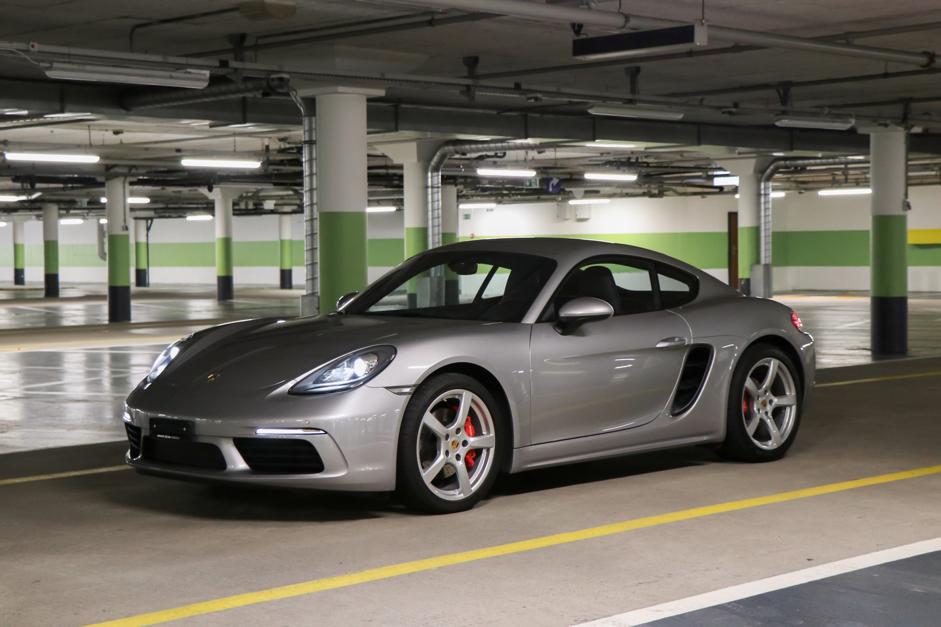PORSCHE 718 Cayman S 2.5 PDK-image-1