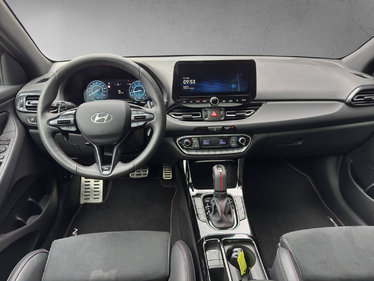 HYUNDAI i30 1.5 T-GDi N-Line-image-5