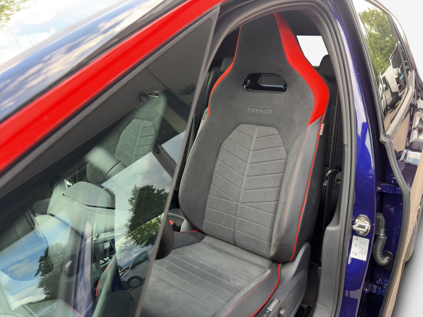 VW ID.3 GTX Performance 79 kWh GTX Fire+Ice-image-15