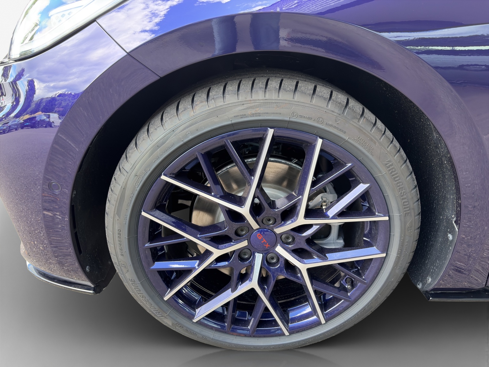 VW ID.3 GTX Performance 79 kWh GTX Fire+Ice-image-14