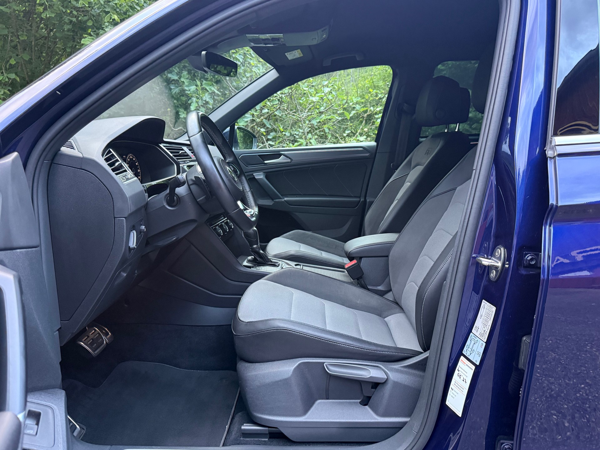 VW TIGUAN 2.0TSI R-LINE 4 MOTION-image-9