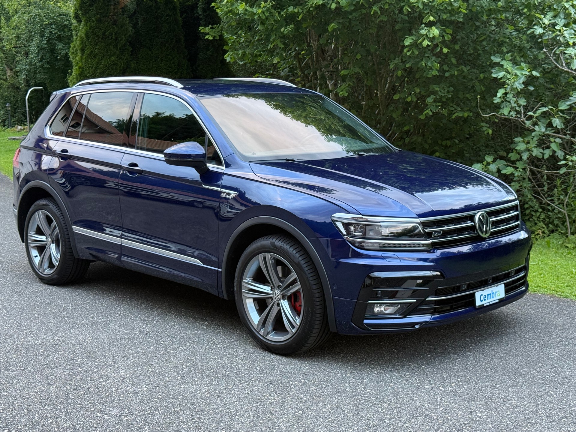 VW TIGUAN 2.0TSI R-LINE 4 MOTION-image-4