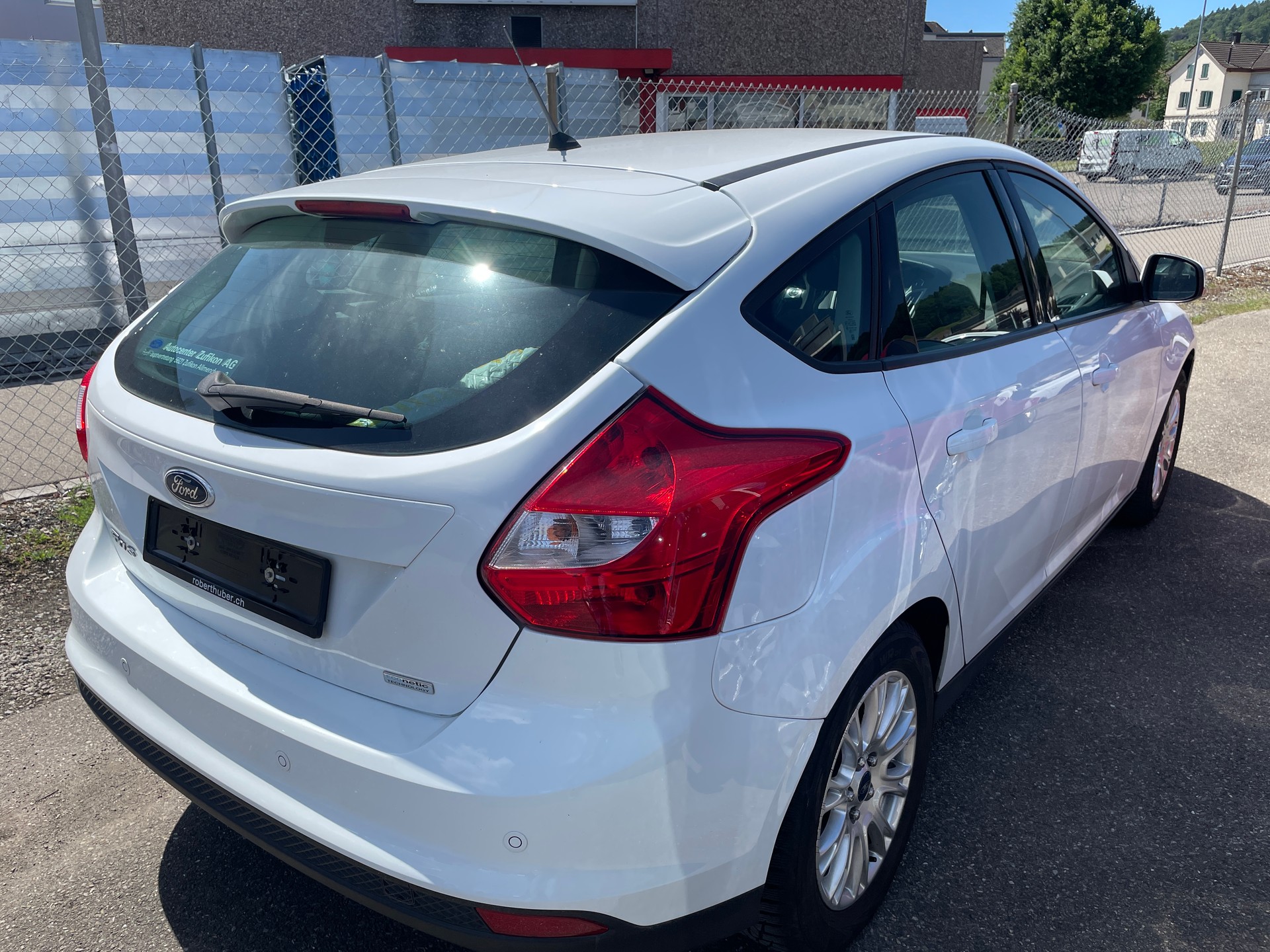 FORD Focus 1.0 SCTi Trend-image-3