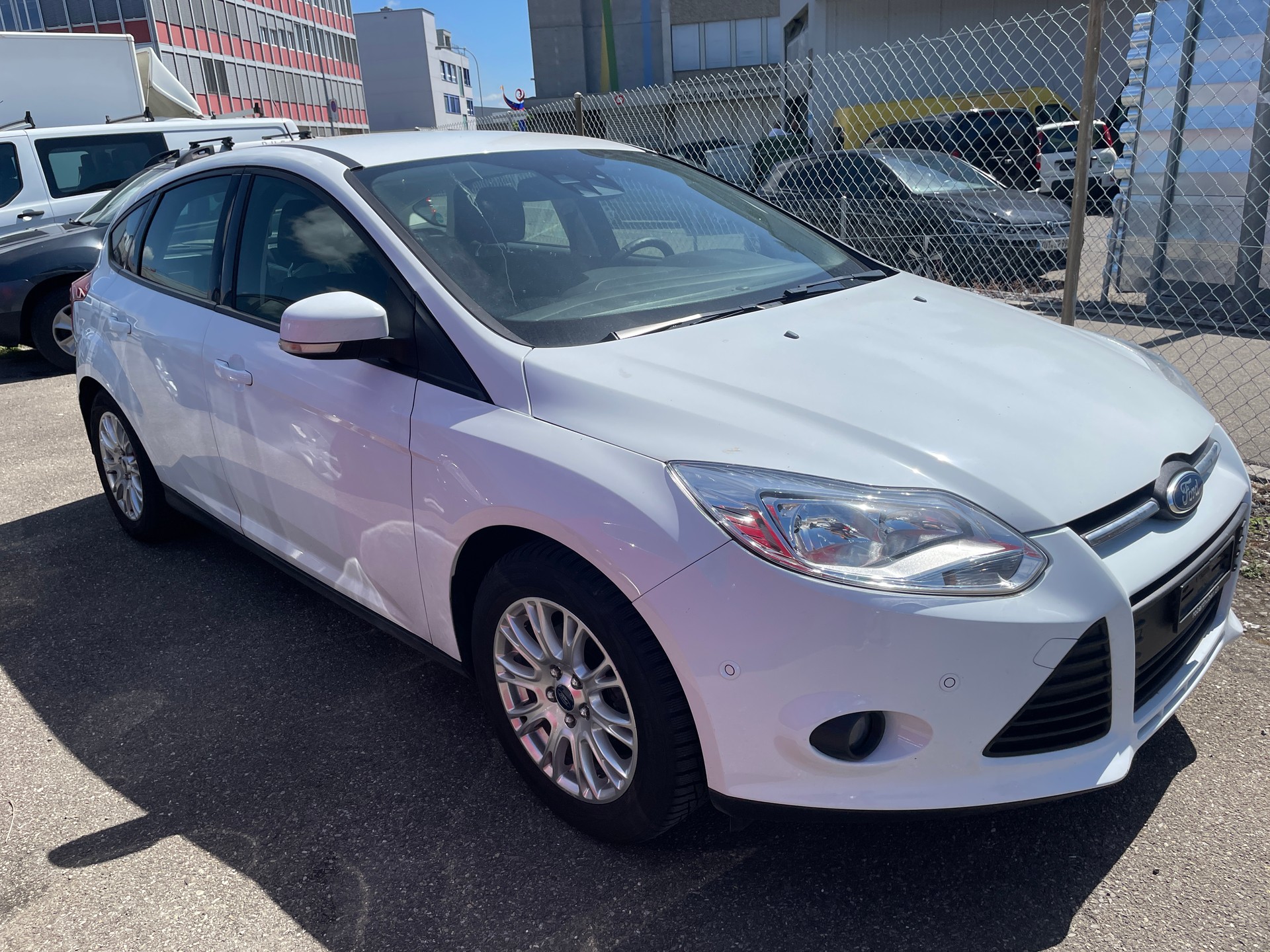 FORD Focus 1.0 SCTi Trend-image-2