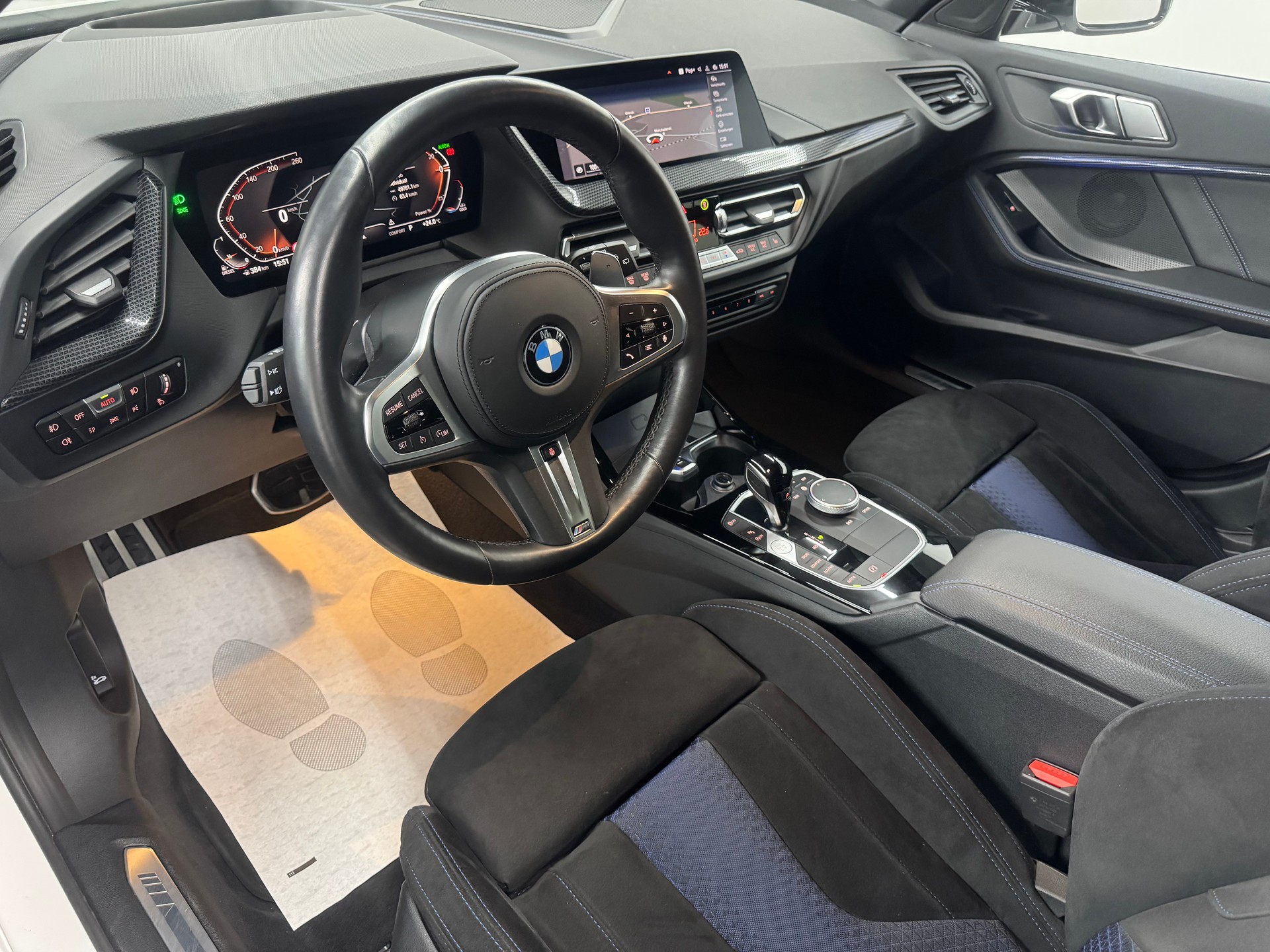 BMW 120d xDrive Steptronic M Sport-image-14