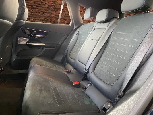 MERCEDES-BENZ GLC 400 e 4M 9G-Tronic-image-13