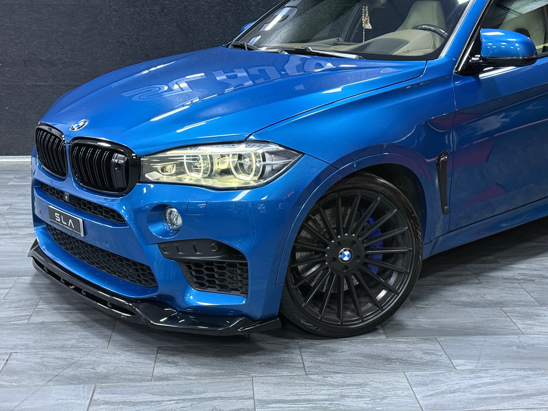 BMW X6M Steptronic-image-1