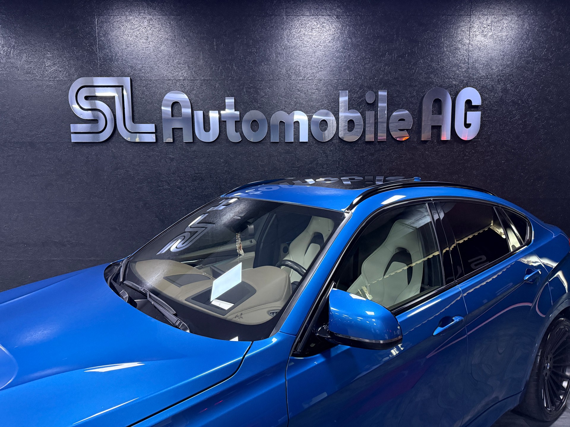 BMW X6M Steptronic-image-2