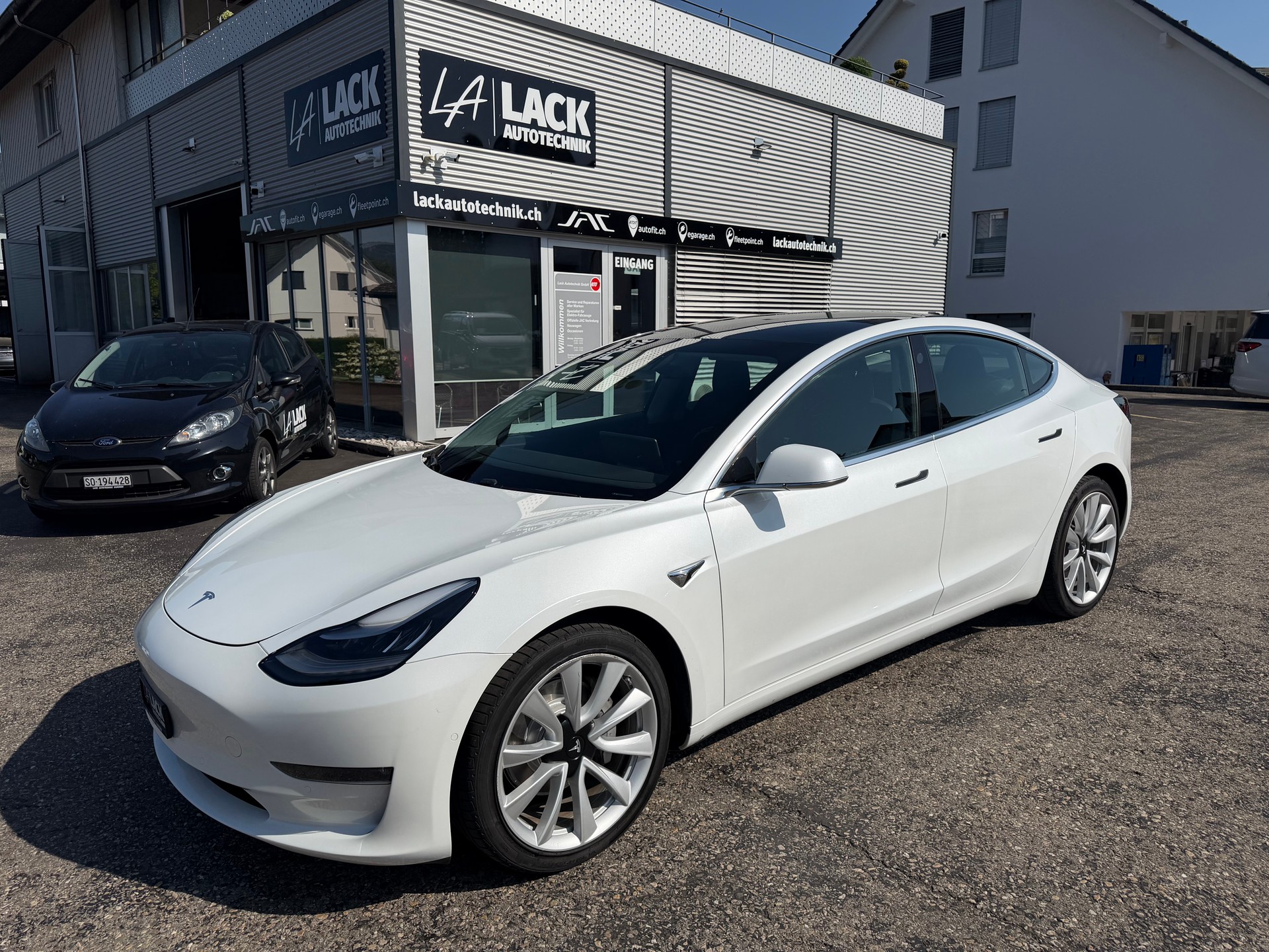 TESLA Model 3 Long Range Dual Motor AWD-image-0