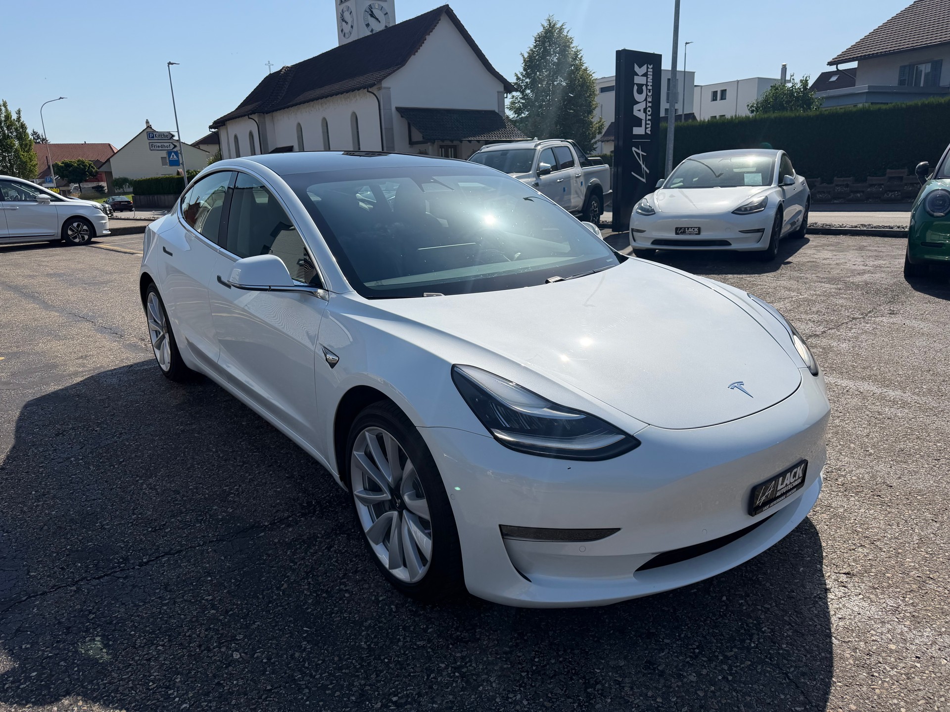 TESLA Model 3 Long Range Dual Motor AWD-image-3