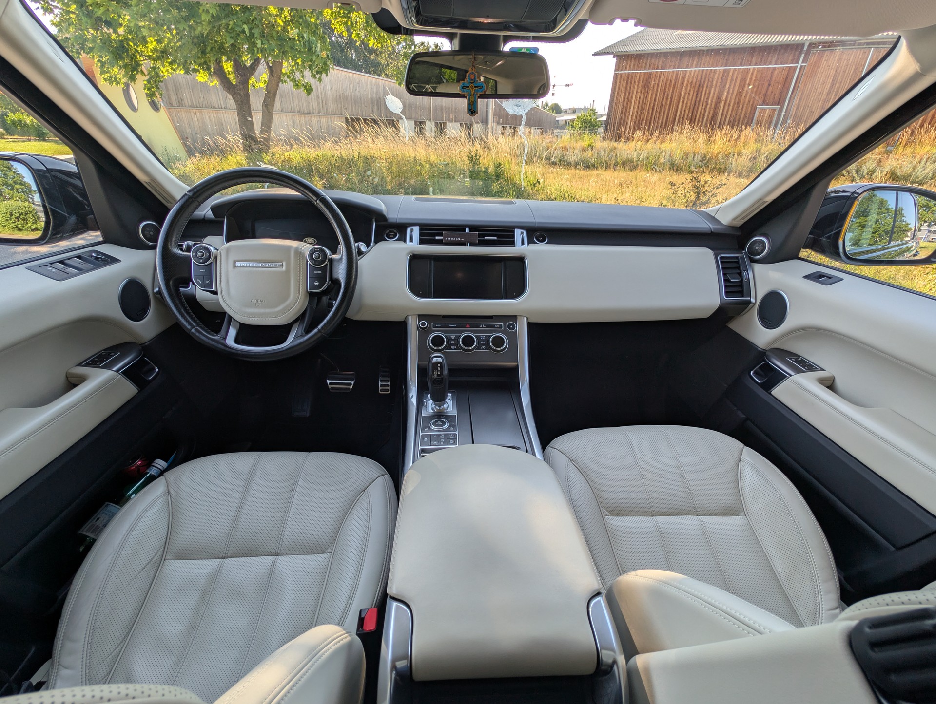 LAND ROVER RANGE ROVER SPORT-image-4