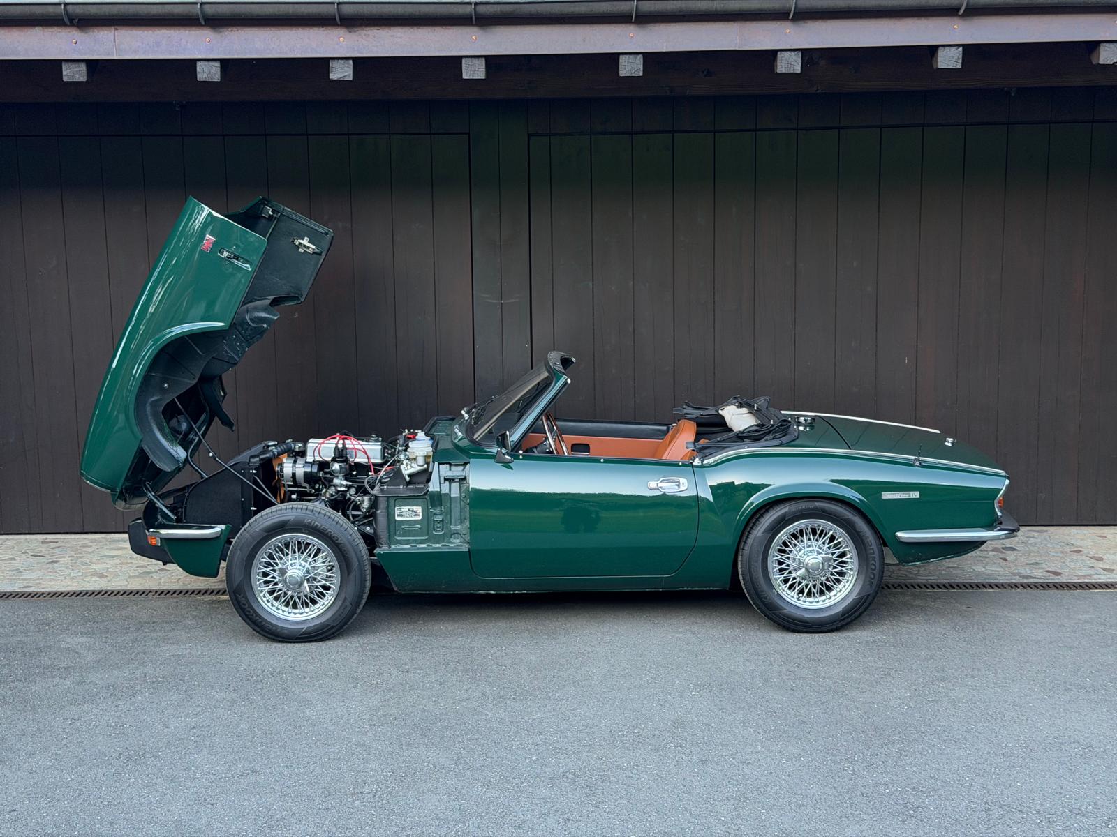 TRIUMPH MK IV-image-1