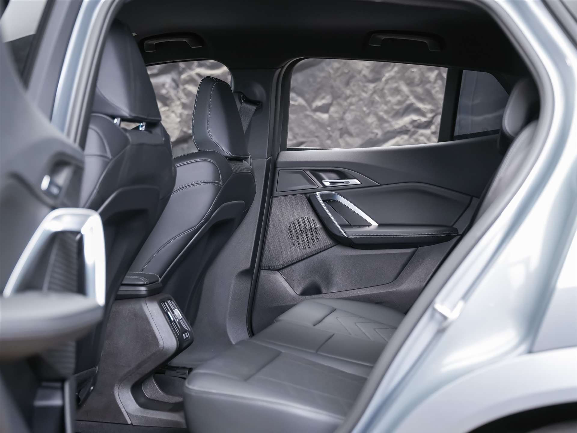 BMW X2 sDrive 20i M Sport *Werksgarantie*El. Sitze mit Memory*Lenkradheizung*-image-11