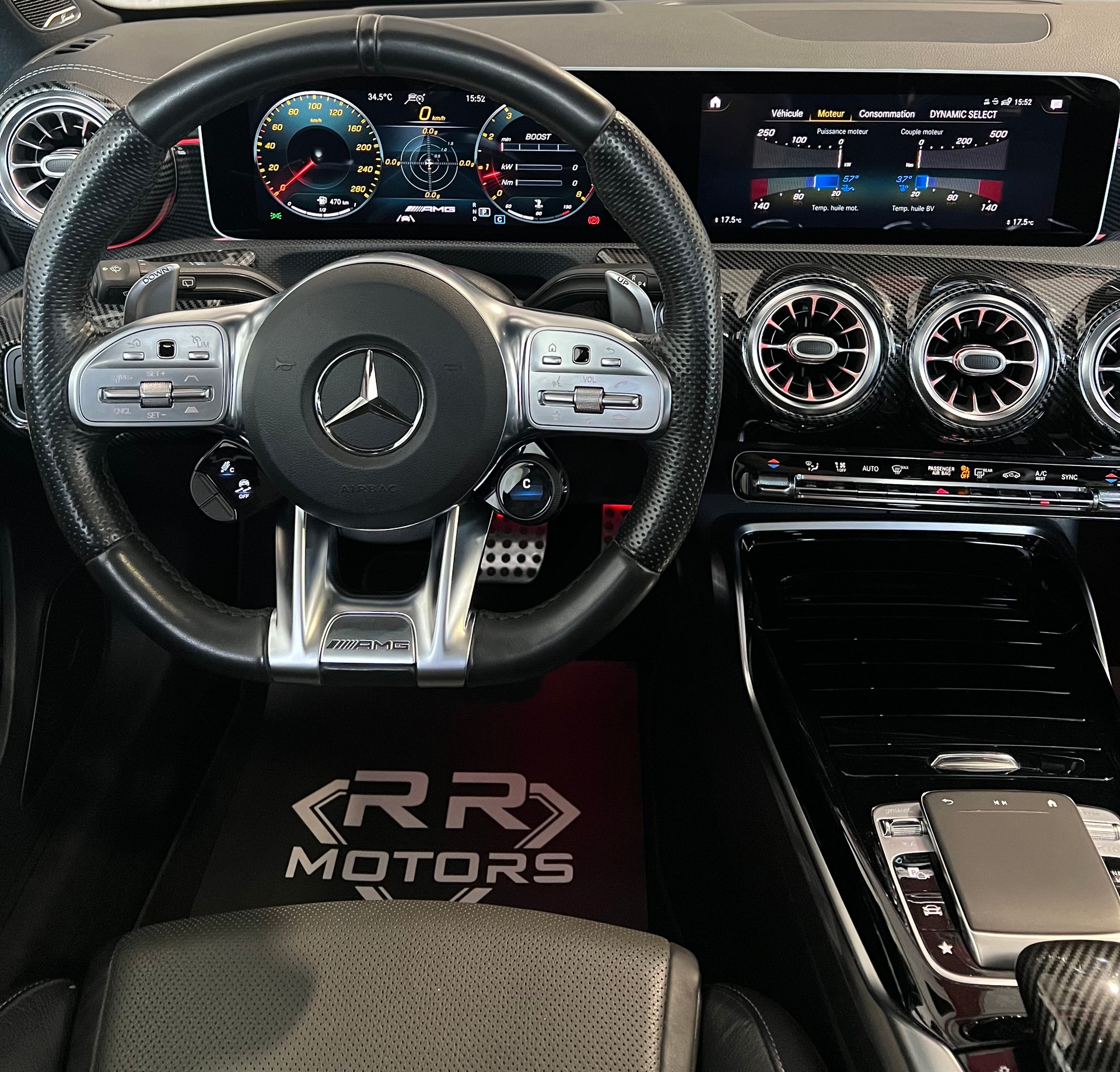 MERCEDES-BENZ A 35 AMG 4Matic Speedshift-image-9