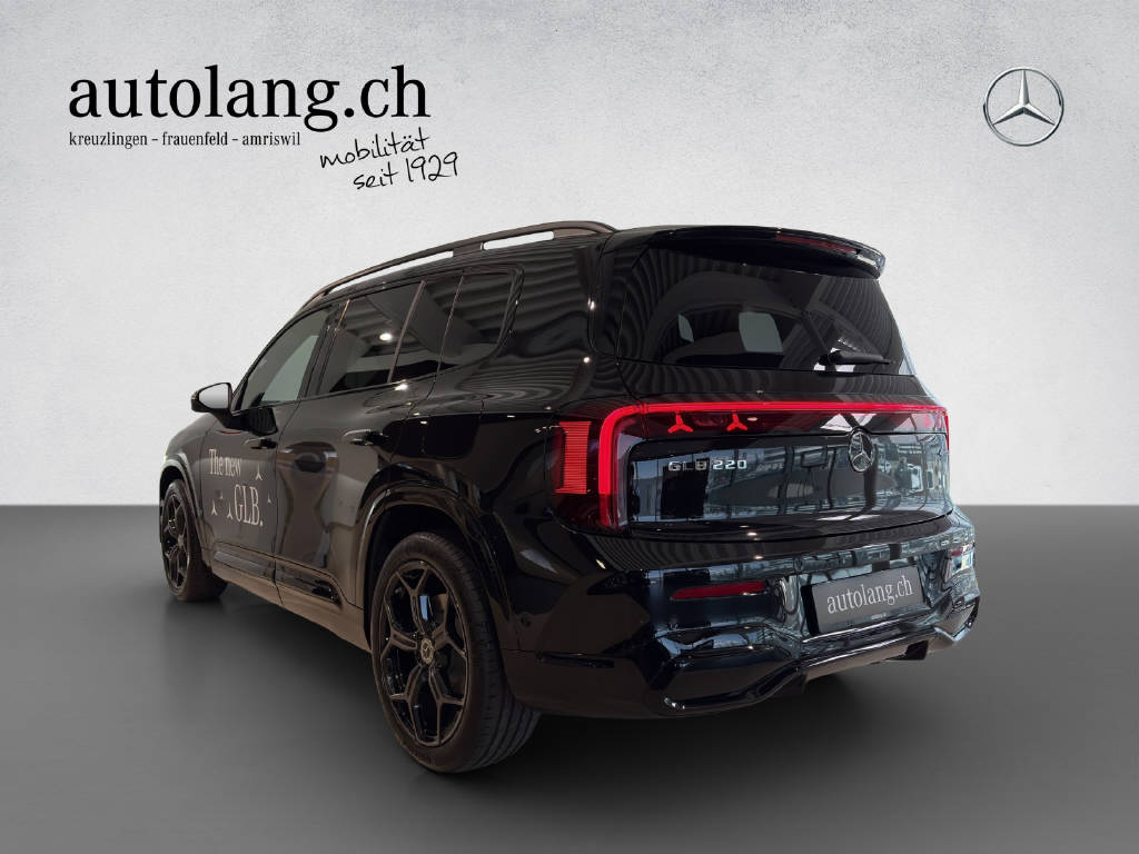 MERCEDES-BENZ GLB 220 AMG Line 4Matic-showroom-element-2