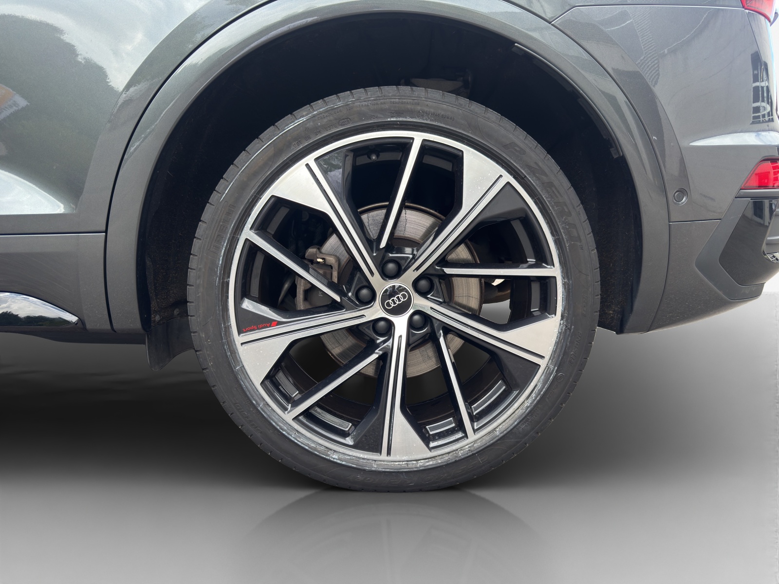 AUDI Q5 Sportback 50 TFSI e PHEV S line quattro S-tronic-image-14