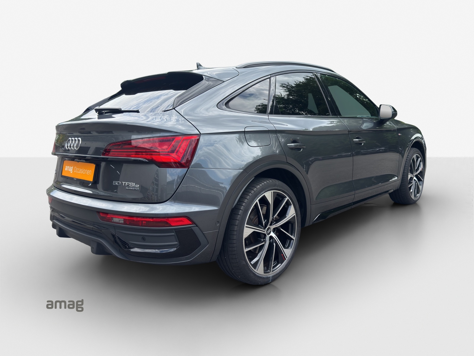 AUDI Q5 Sportback 50 TFSI e PHEV S line quattro S-tronic-image-4