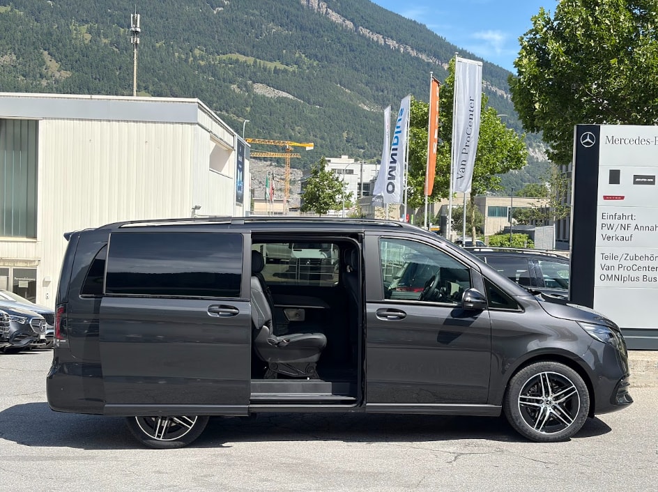 MERCEDES-BENZ V 300 d Exclusive L SWISS EDITION 4MATIC-image-15