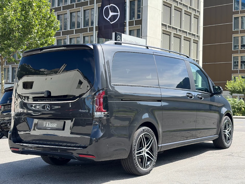 MERCEDES-BENZ V 300 d Exclusive L SWISS EDITION 4MATIC-image-13