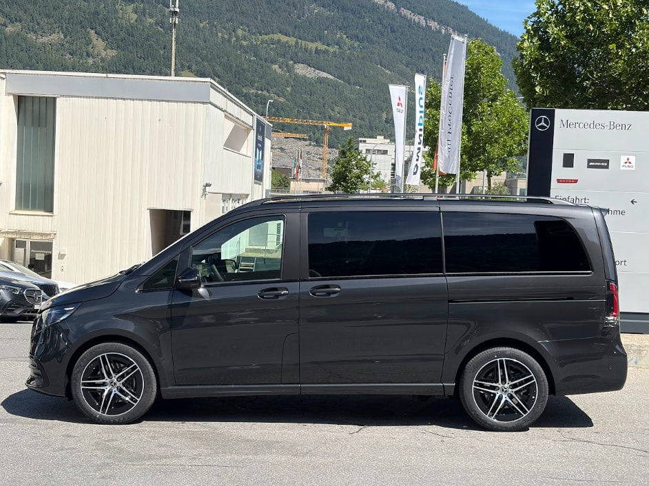 MERCEDES-BENZ V 300 d Exclusive L SWISS EDITION 4MATIC-image-4