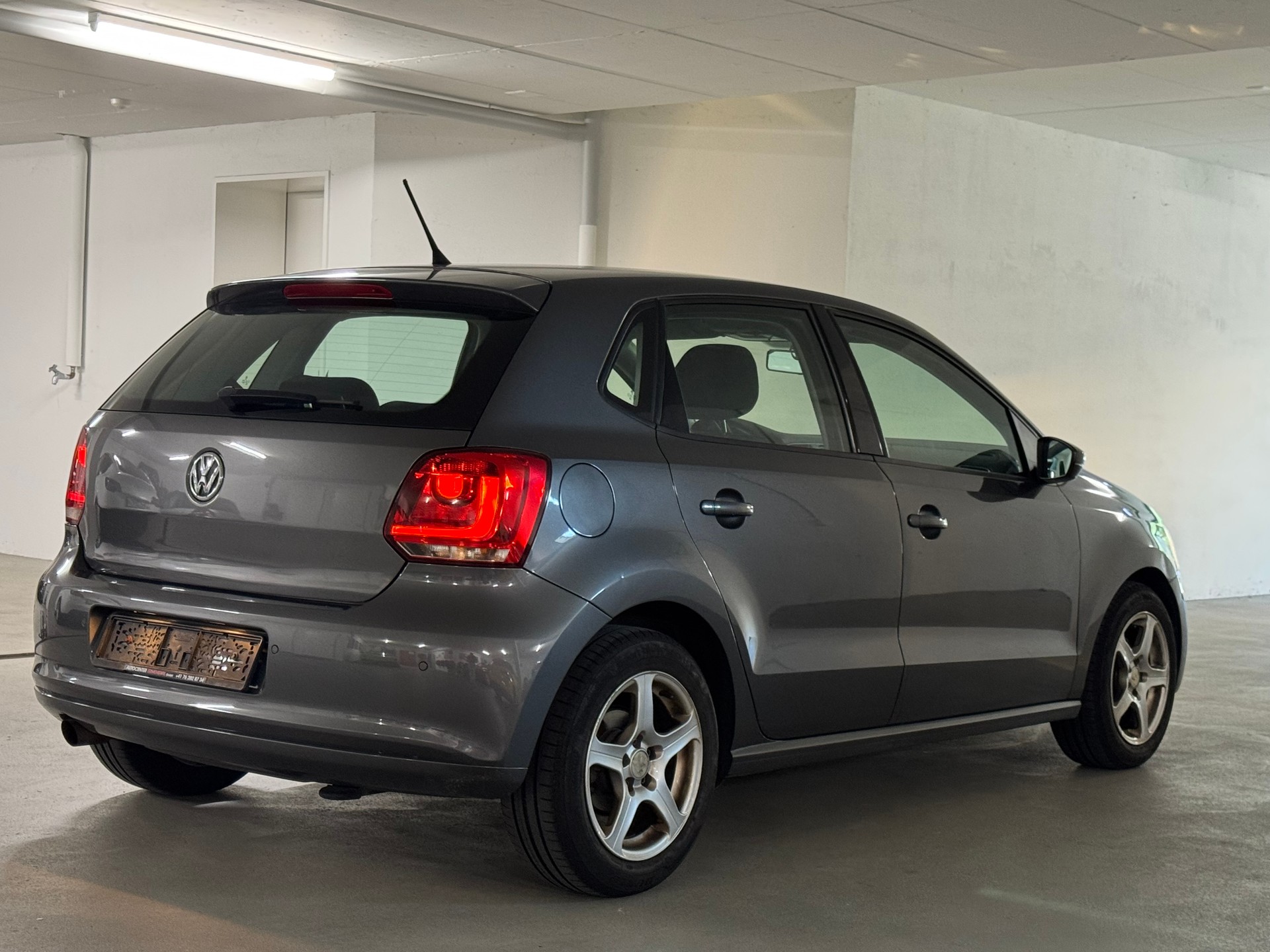 VW Polo 1.4 16V Comfortline-image-6