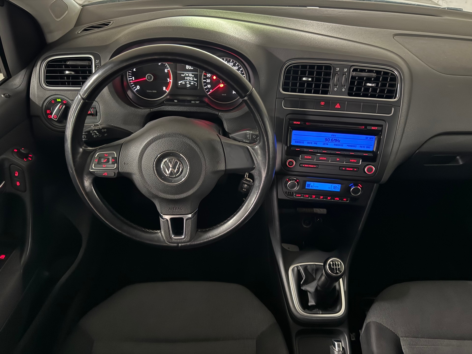 VW Polo 1.4 16V Comfortline-image-13