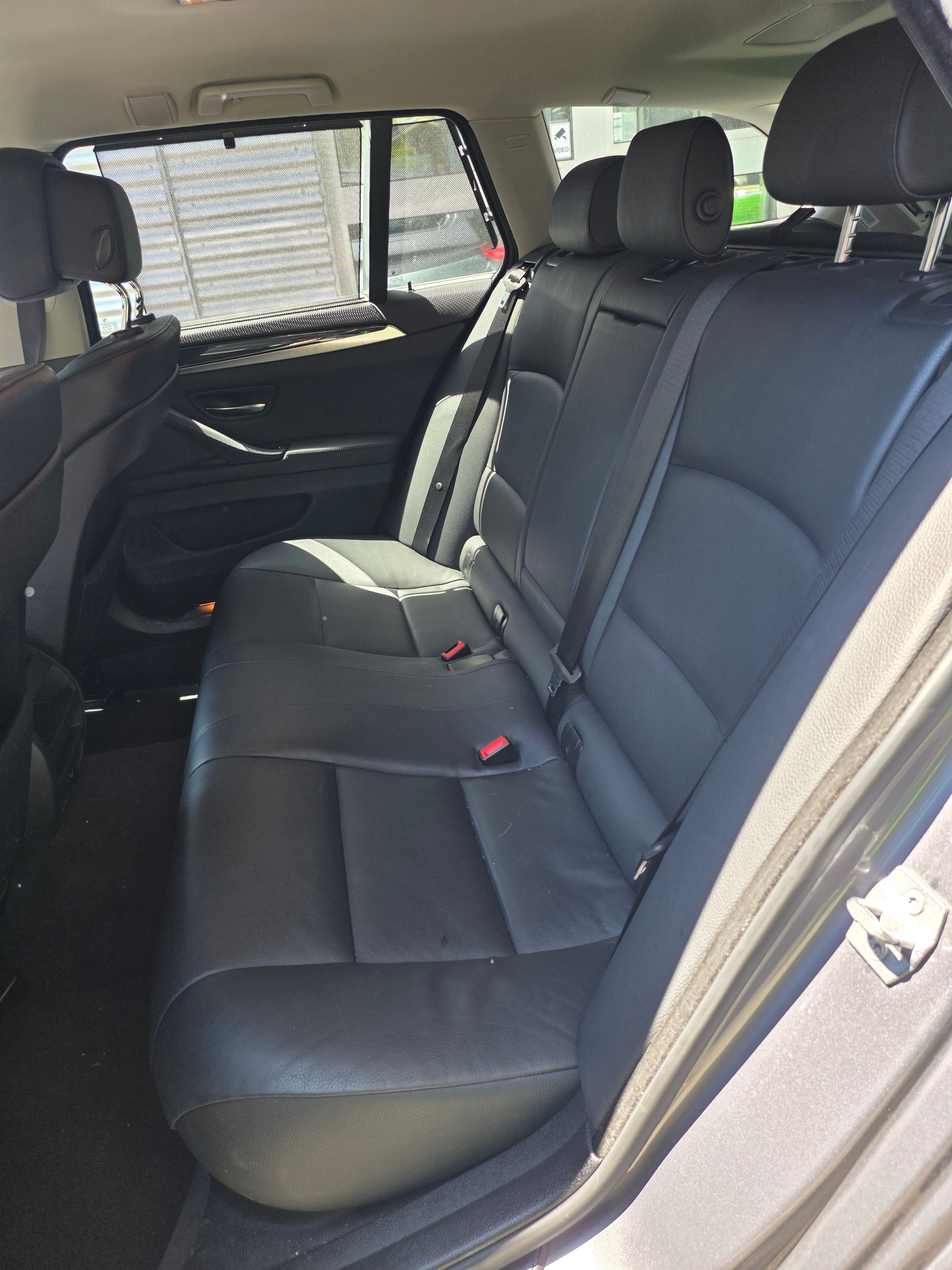 BMW 520d Touring Steptronic-image-6